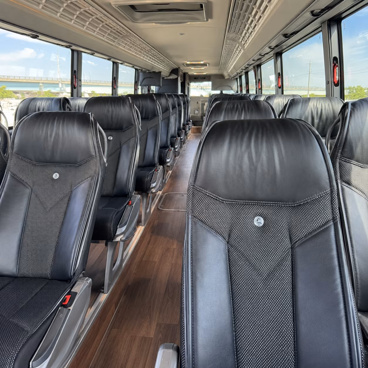arrange transportation for your next airport transfer 2