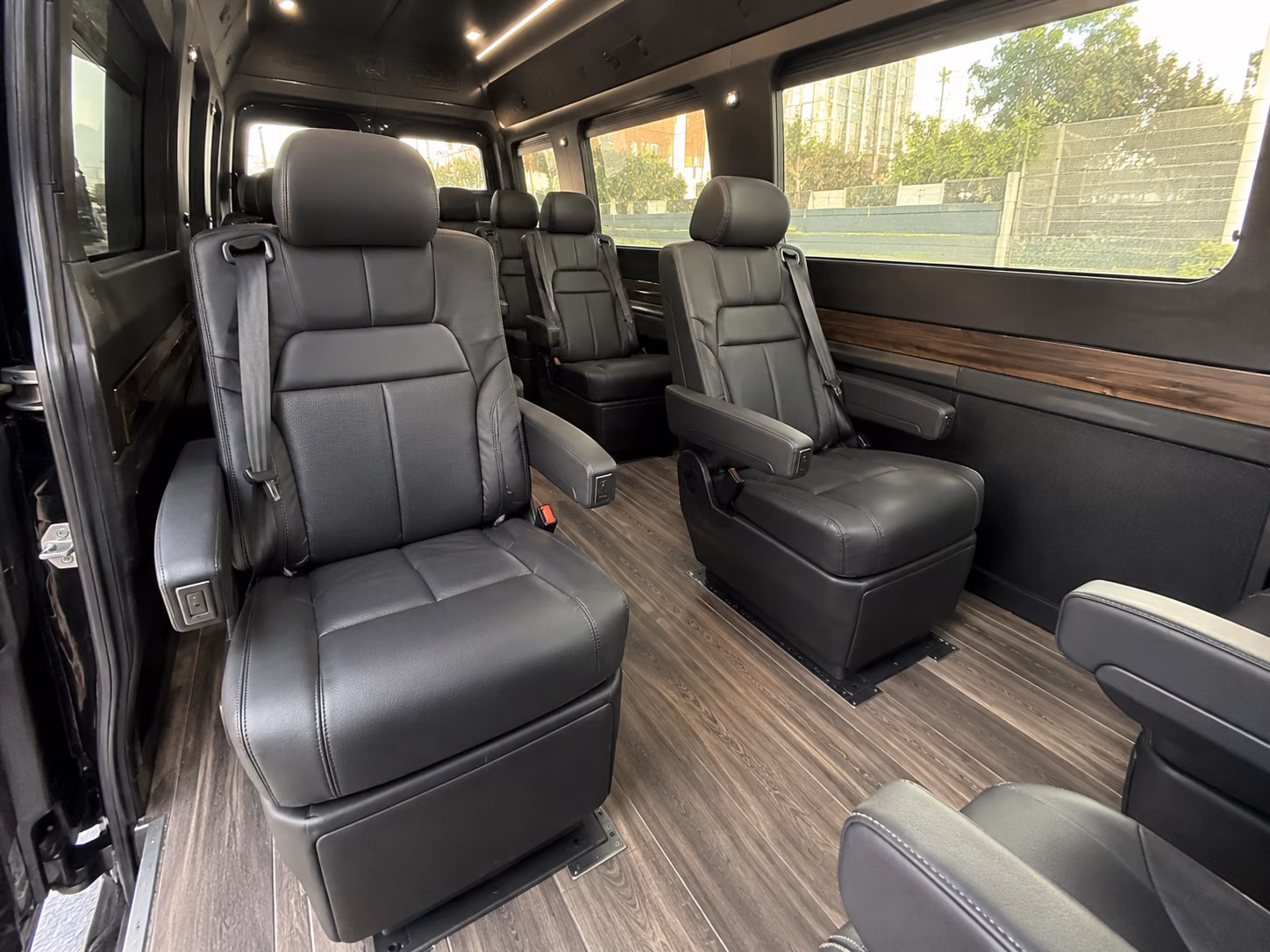 arrange transportation for your next bachelor or bachelorette party 3
