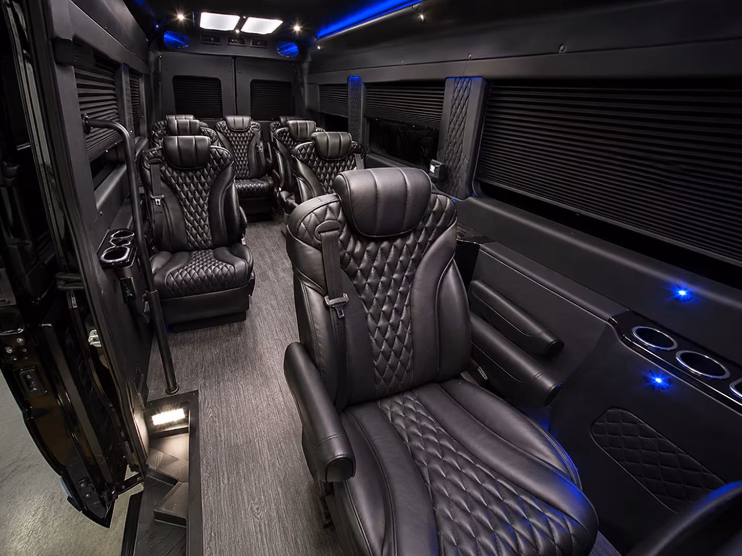 arrange transportation for your next corporate event 1