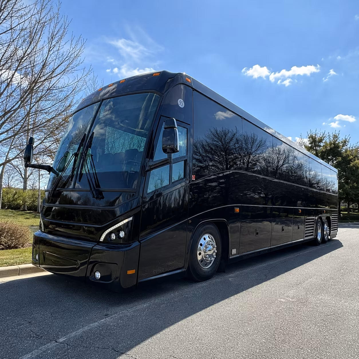 charter buses for portsmouth bachelor weekends across hampton roads