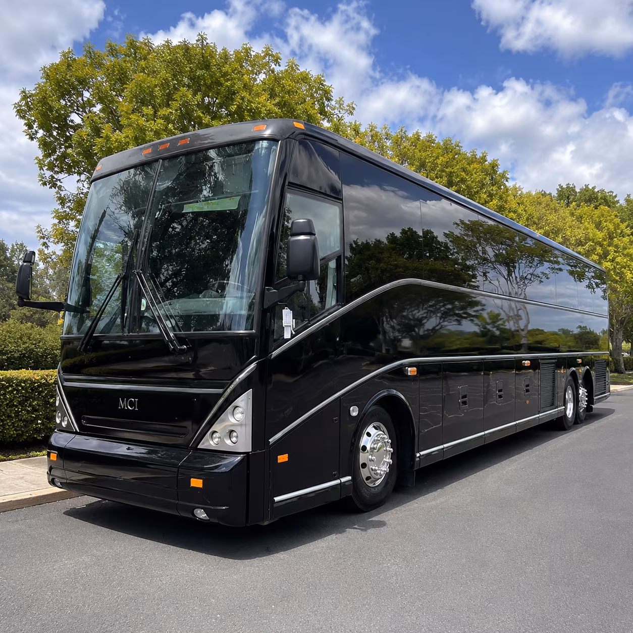 charter buses for portsmouth stem and science center field trips